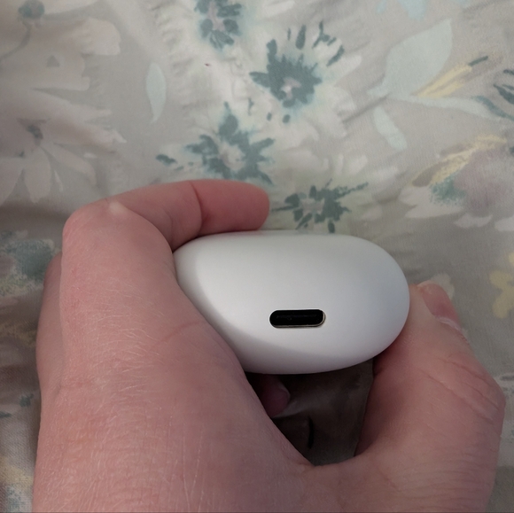 Google Pixel Buds Pro Porcelain - Picture 5 of 11